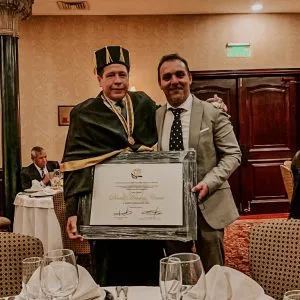 Home 37 4.1 honoris 22